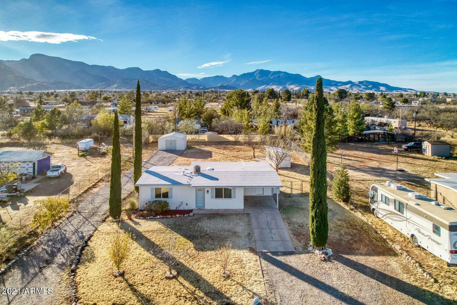 Property Photo: 4962 S San Carlos Avenue AZ 85650