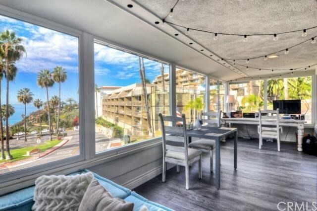 Property Photo:  501 Avenida Del Mar 8  CA 92672 