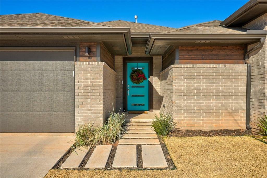 Property Photo:  7129 NW 146th Street  OK 73142 