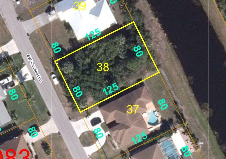 Property Photo:  1719 SW Castinet Lane  FL 34953 