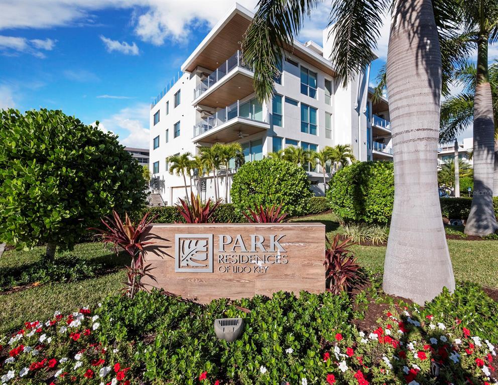 Property Photo: 129 Taft Drive W303 FL 34236