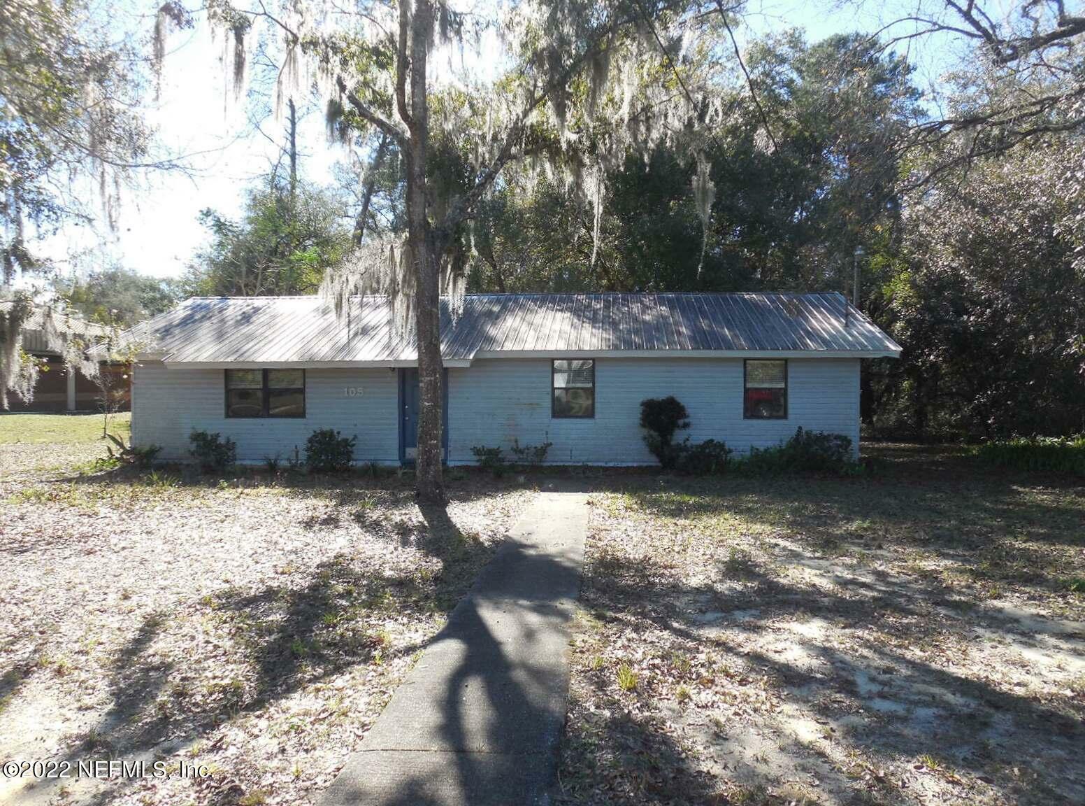 Property Photo:  105 Orange Street  FL 32148 