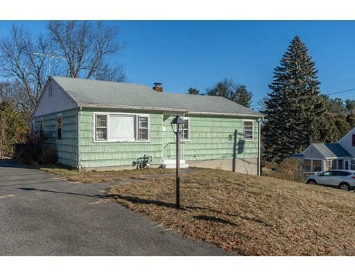 Property Photo:  40 Hickory Rd  MA 01453 