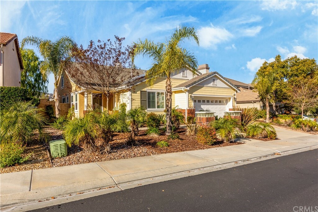 Property Photo:  35363 Sumac Avenue  CA 92562 