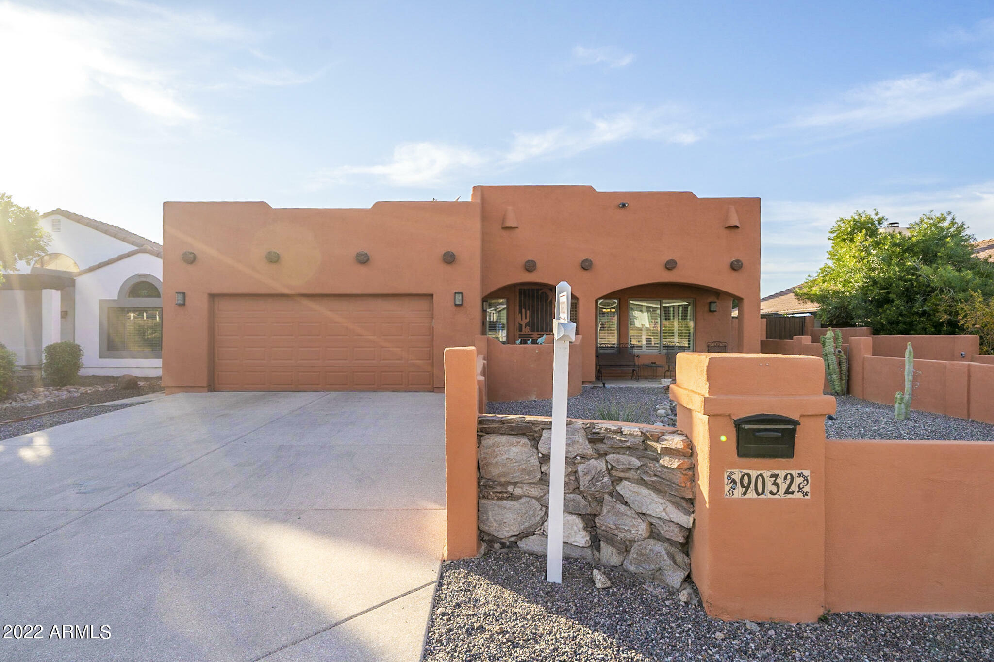 Property Photo:  9032 N 14th Place  AZ 85020 