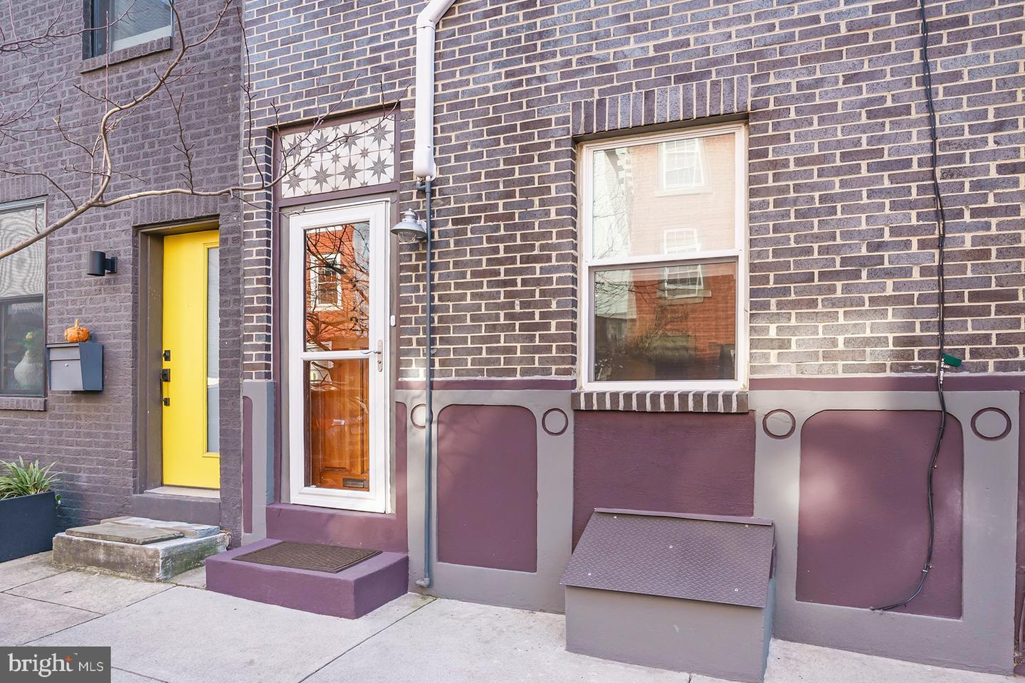 Property Photo: 212 W Wildey Street PA 19123