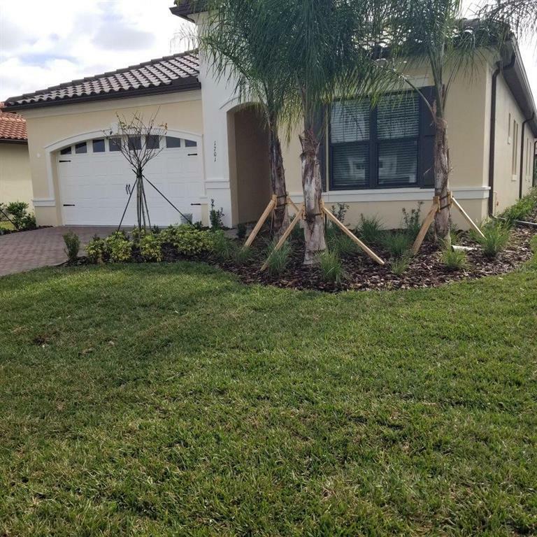 Property Photo:  1701 8th Street E  FL 34221 