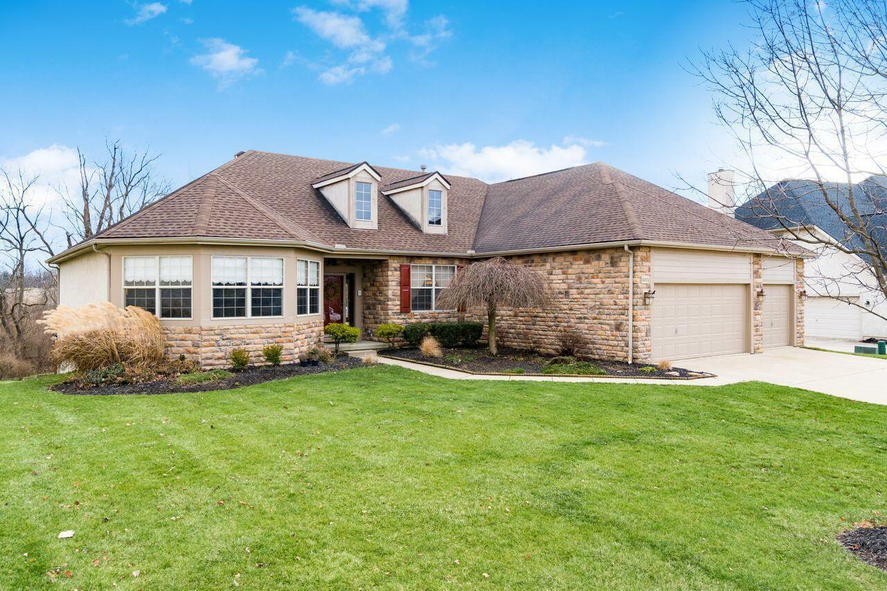 Property Photo: 8815 Oakshire Drive OH 43147