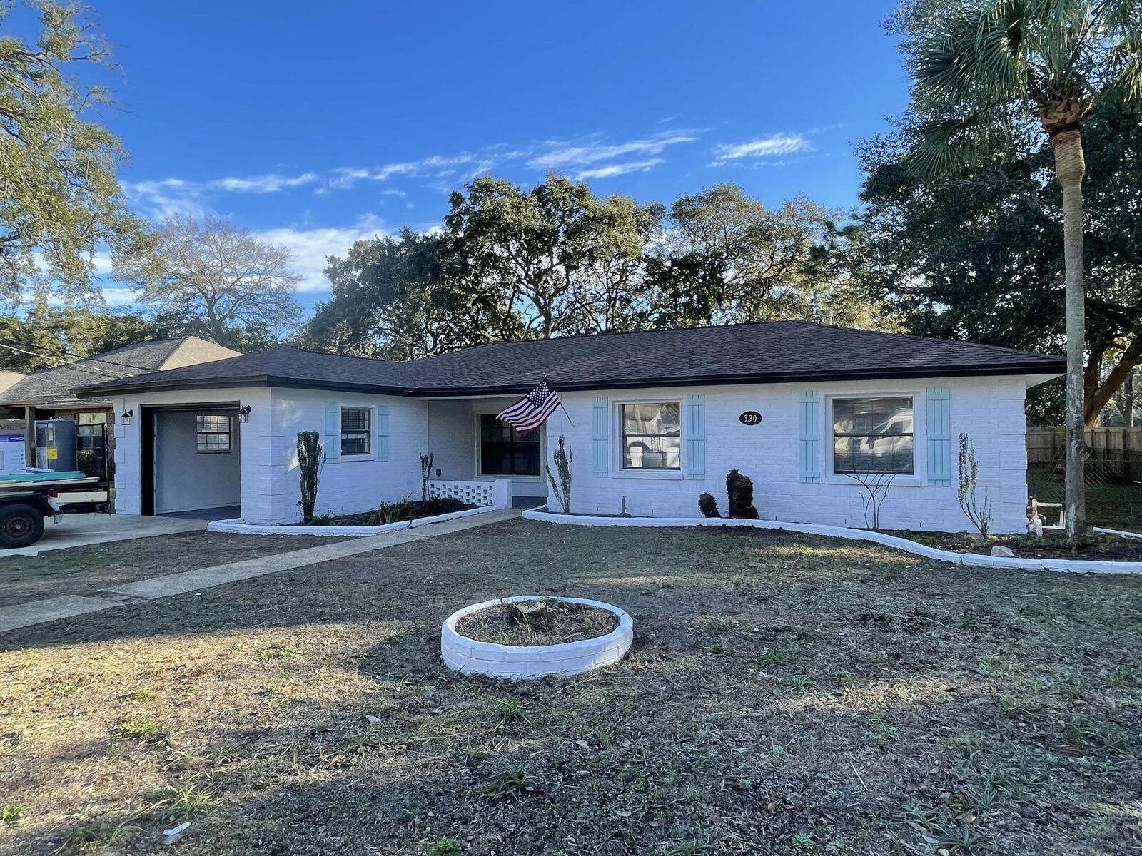 Property Photo:  320 SW Vista Street  FL 32548 