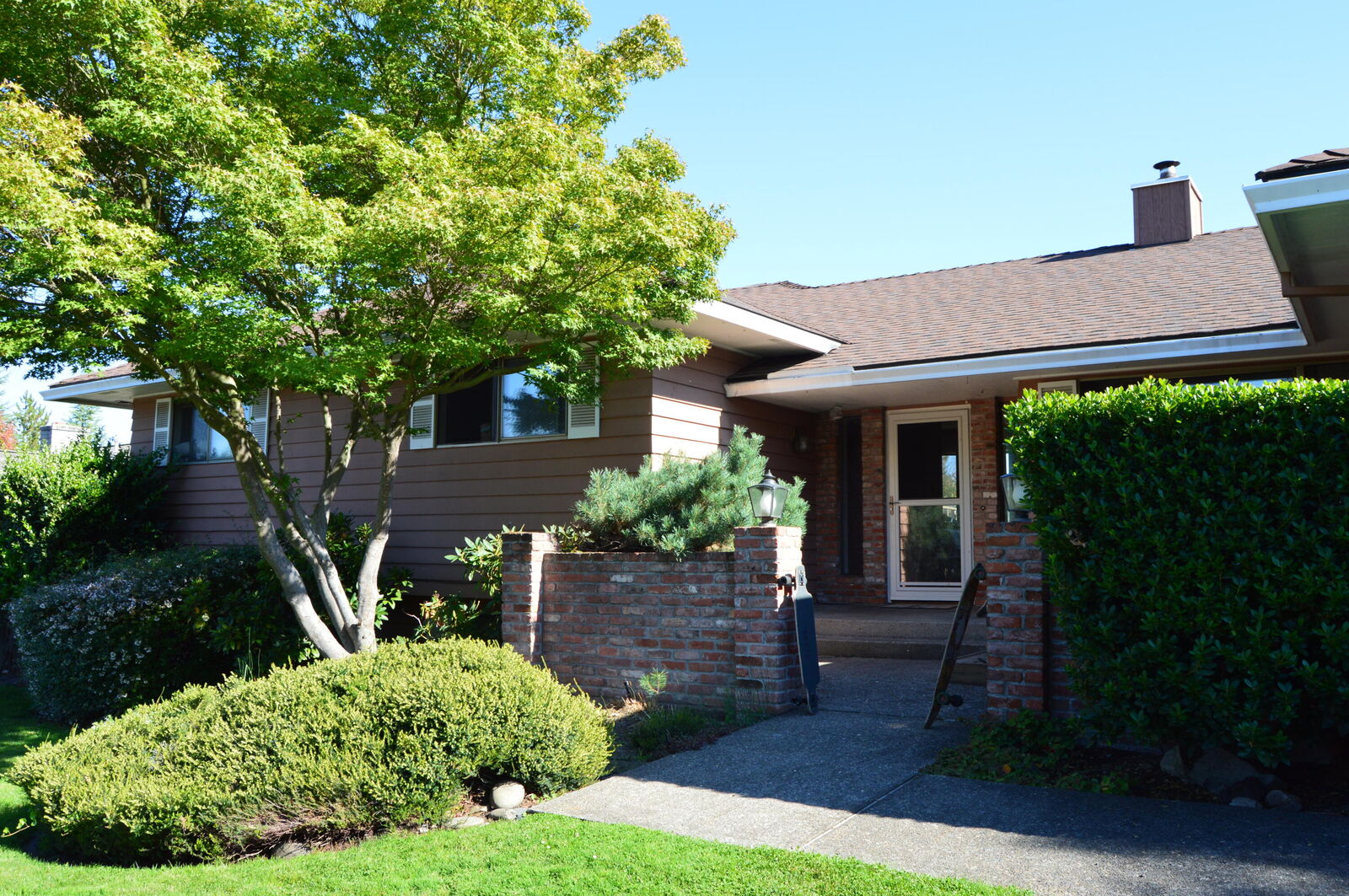 Property Photo:  2774 Jessica Circle  OR 97504 