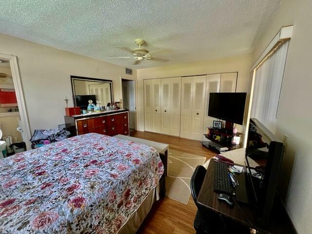 Property Photo:  329 Camden N  FL 33417 