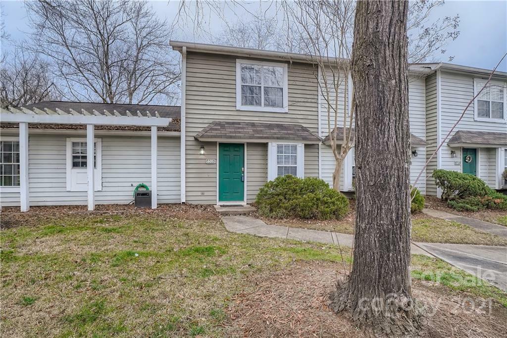 Property Photo: 605 Heritage Parkway SC 29715