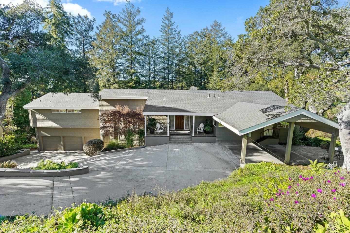 Property Photo:  11 Clubhouse Road  CA 95060 