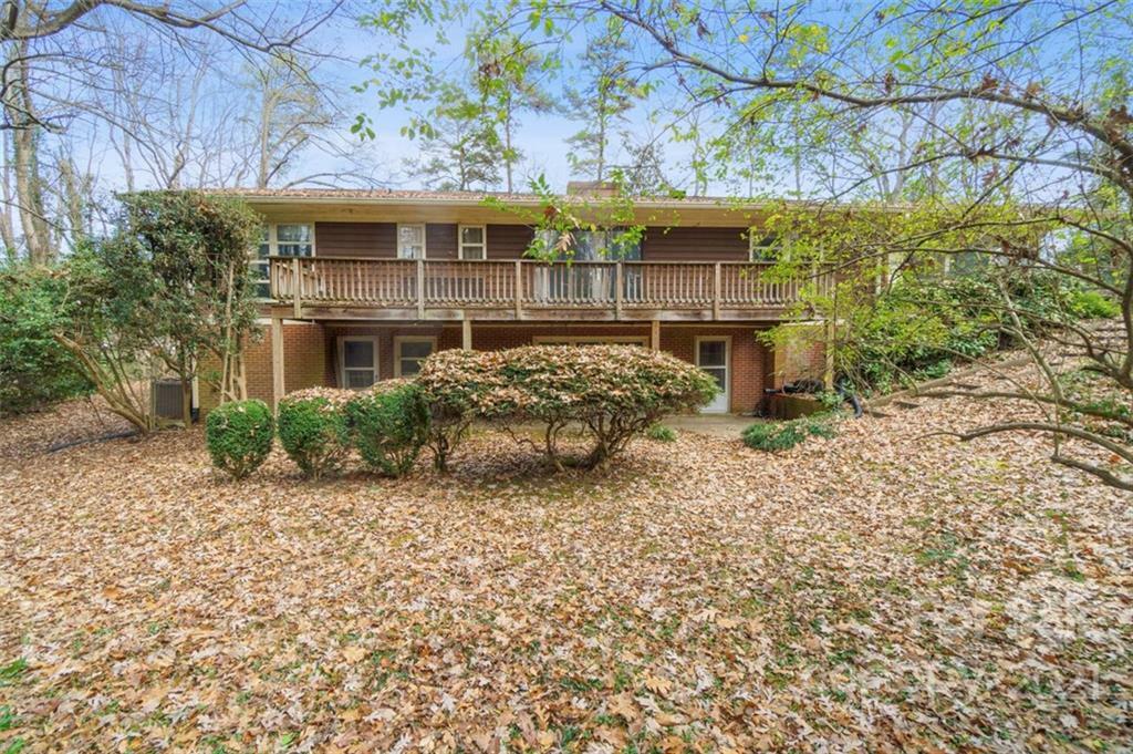 Property Photo:  1001 Sprucewood Street  NC 28081 