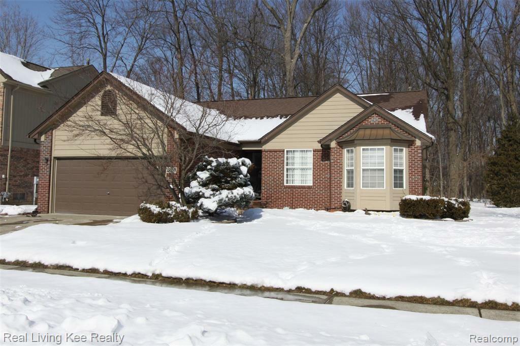 Property Photo:  2657 Locksley  MI 48083 5713 