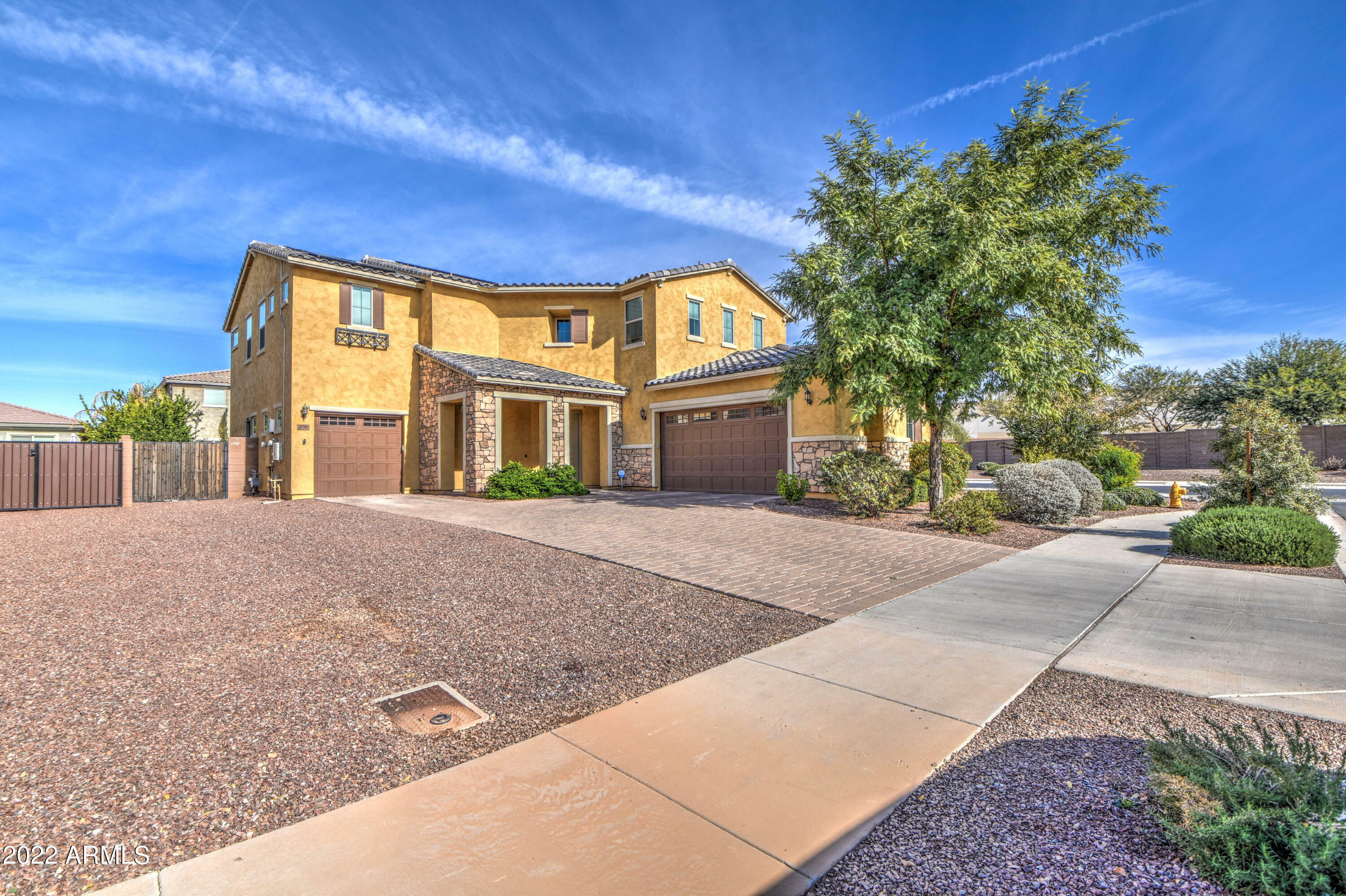 Property Photo:  20382 E Russet Road  AZ 85142 