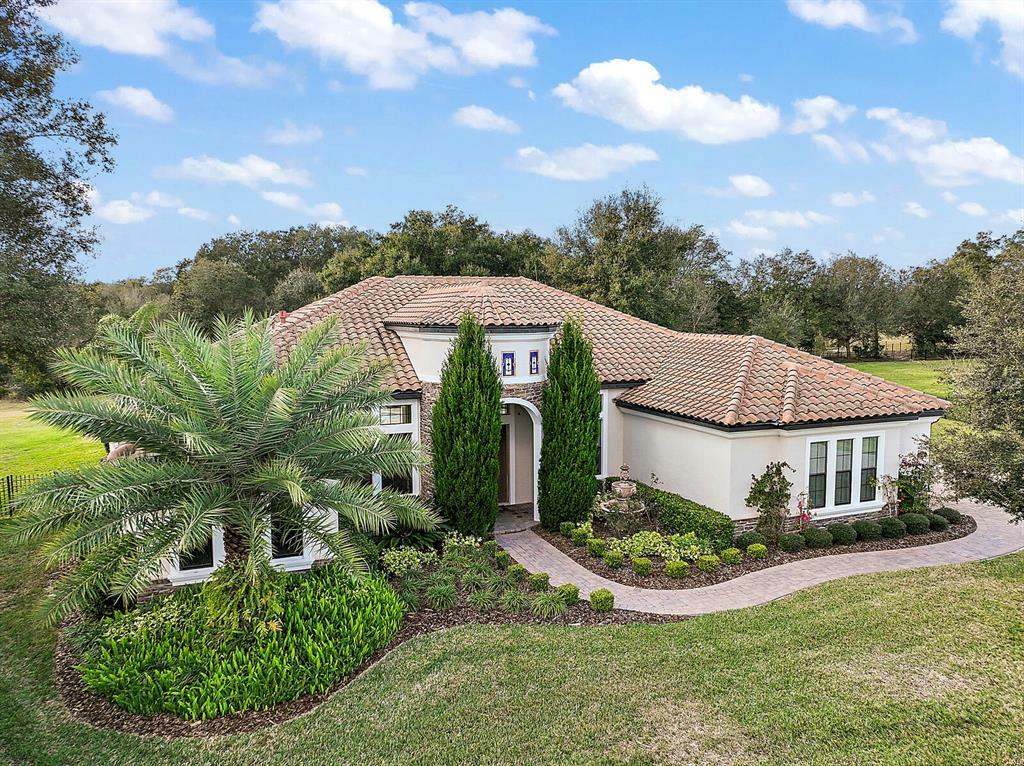 Property Photo:  25870 Crossings Bluff Lane  FL 32776 