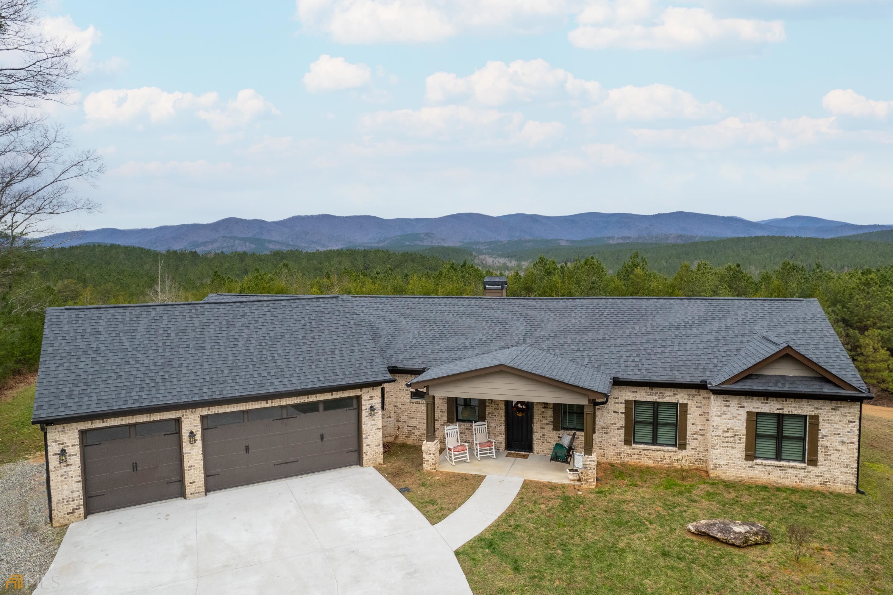 Property Photo: 186 Adrianne Lane GA 30534