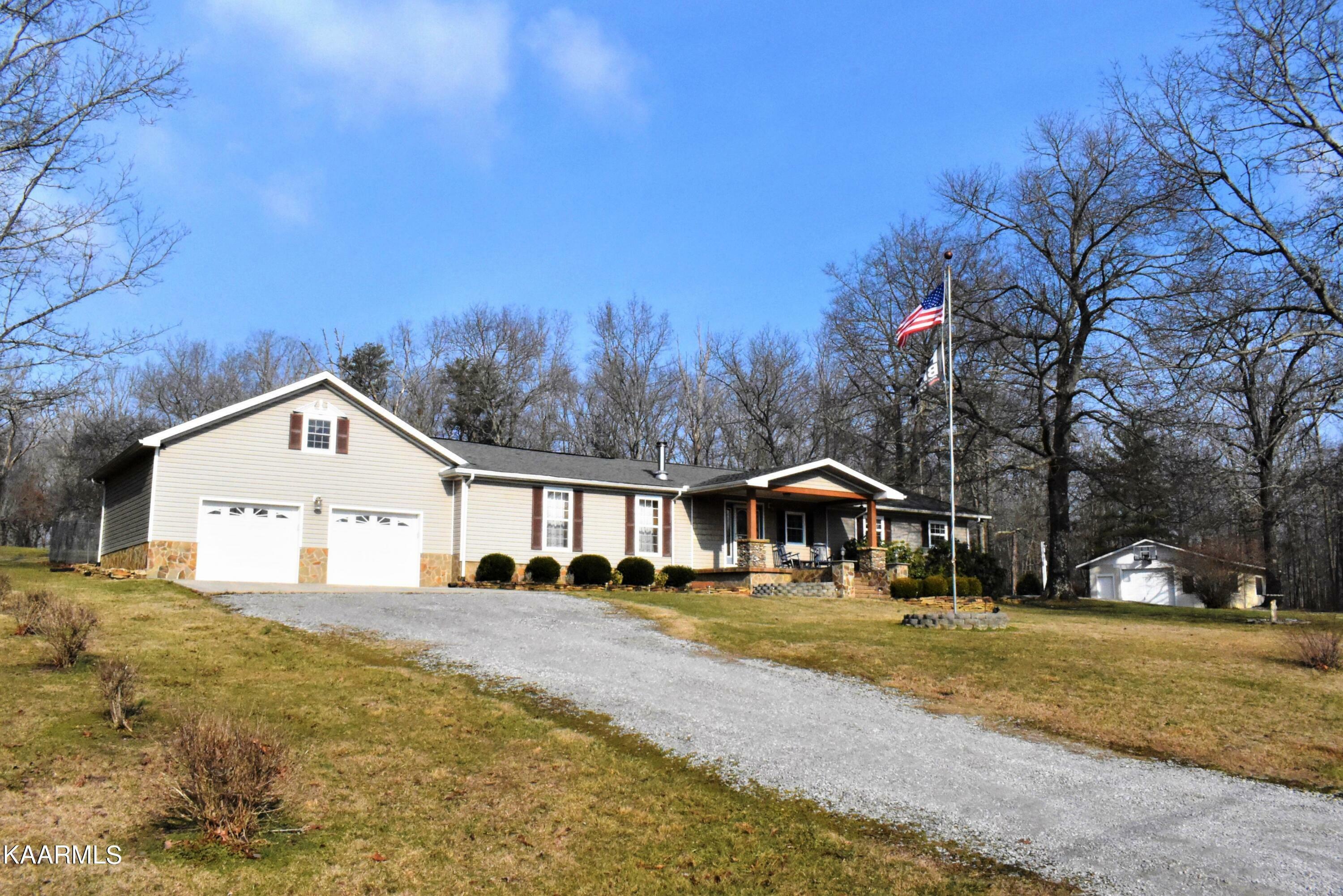 Property Photo:  411 Eli Ford Rd  TN 38571 