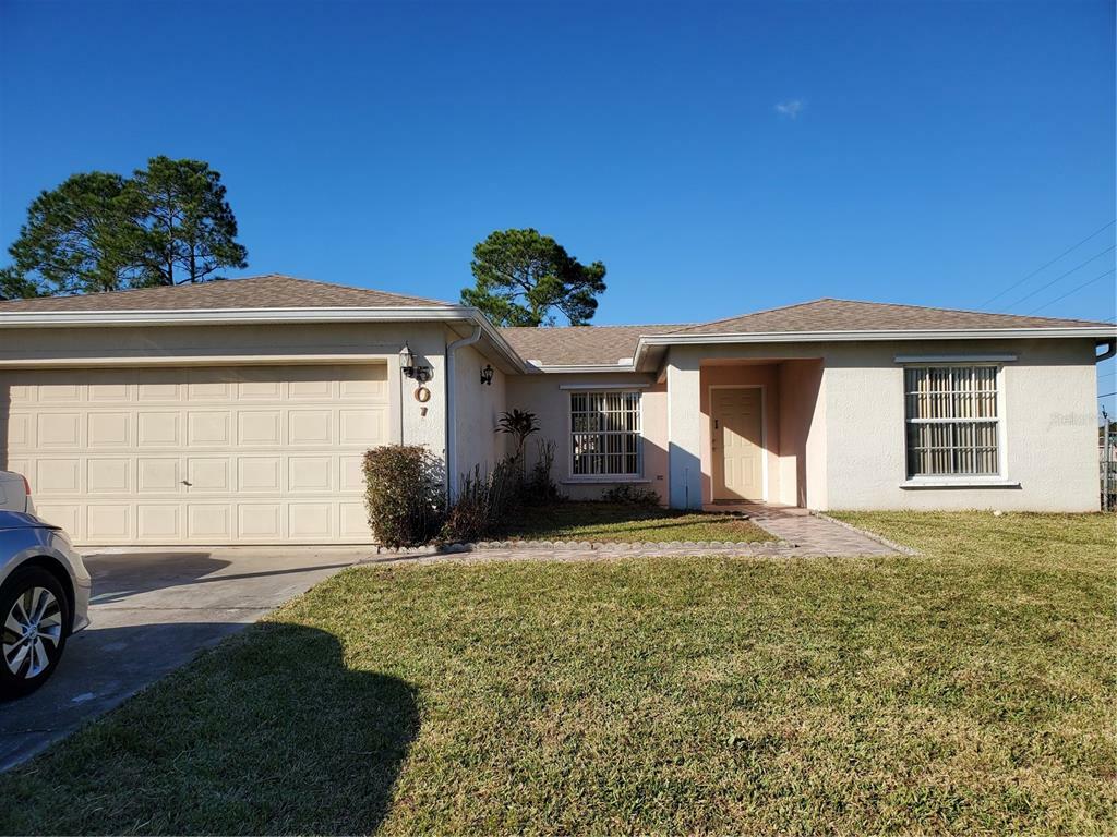 Property Photo:  501 Imperial Place  FL 34758 