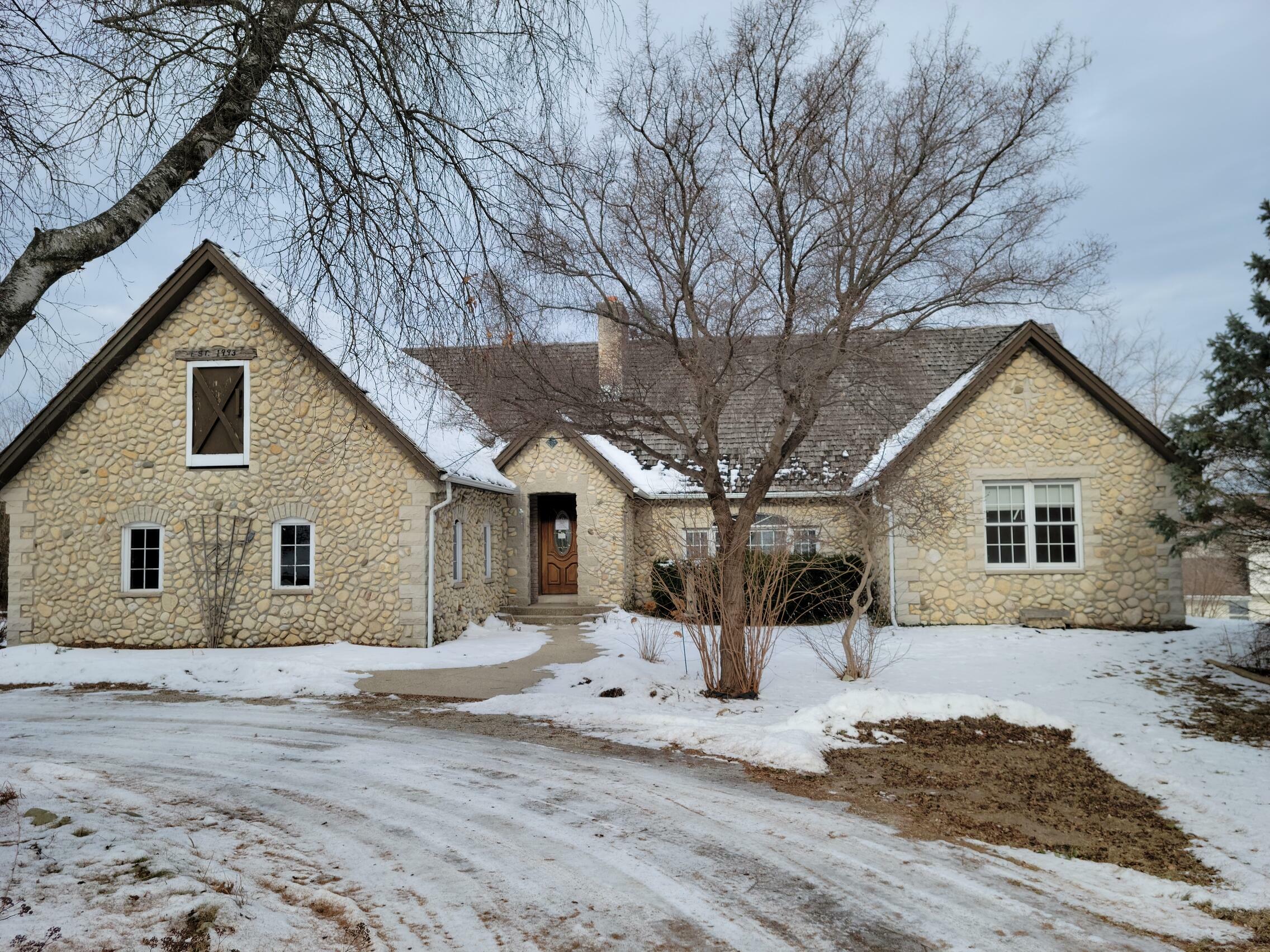 Property Photo:  2788 O Leary Ln  WI 53120 