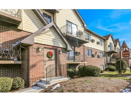 Property Photo:  3 Royal Crest Dr 5  MA 02368 