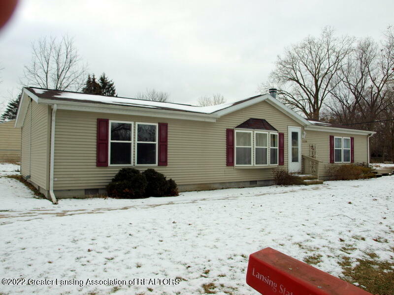 Property Photo:  2225 Webster Street  MI 48911 