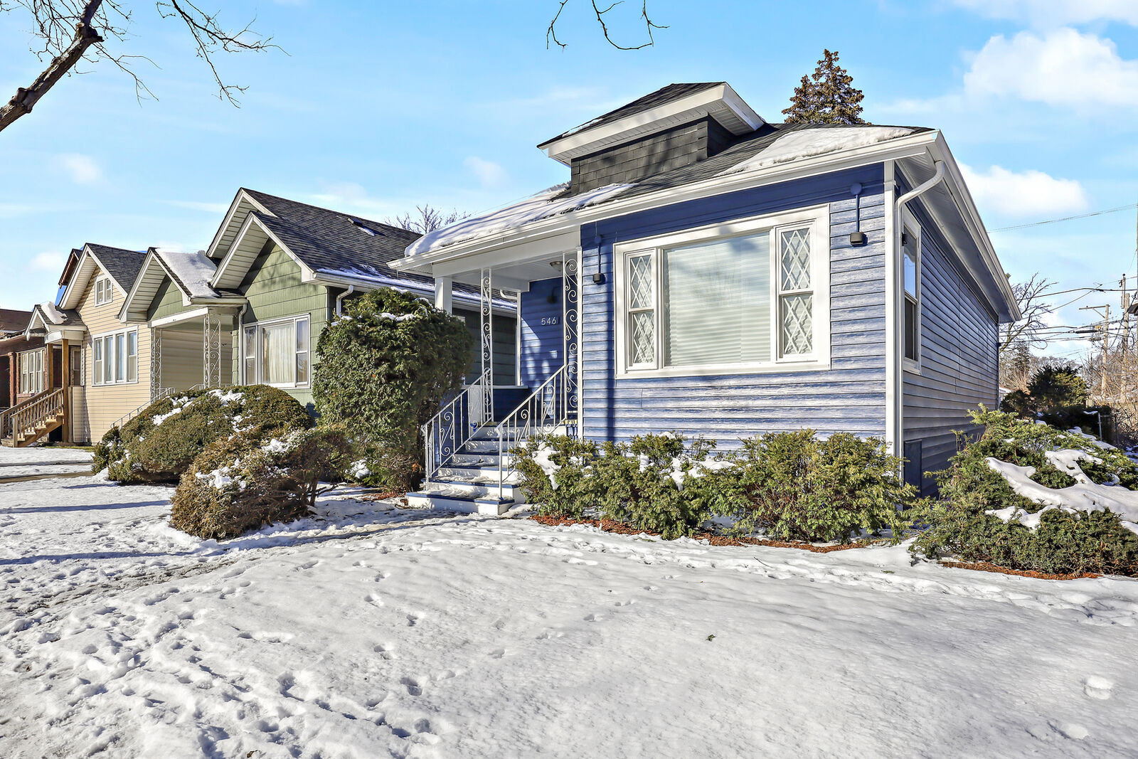 Property Photo: 546 W 111th Street IL 60628