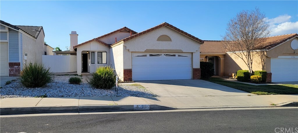 27911 Red Dawn Drive  Menifee CA 92585 photo