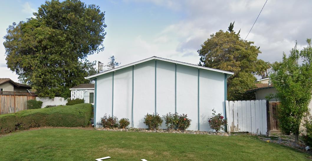 Property Photo: 887 East Estates Drive CA 95014