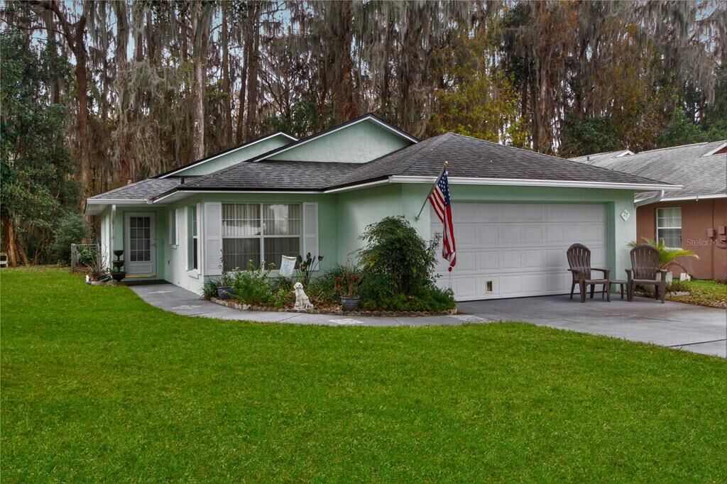 Property Photo:  27 Ginger Circle  FL 34748 