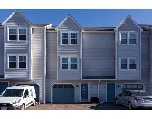 Property Photo: 1431 Pawtucket Blvd 21 MA 01854