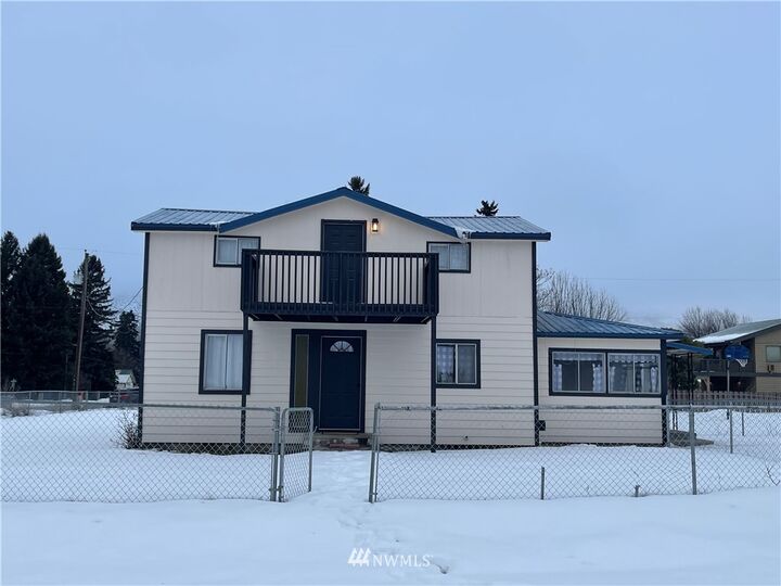 Property Photo: 502 Fir Street WA 98844