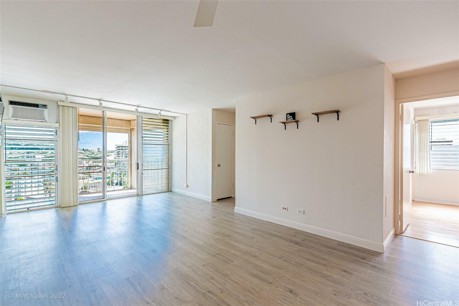 Property Photo:  2474 Kapiolani Boulevard 1504  HI 96826 