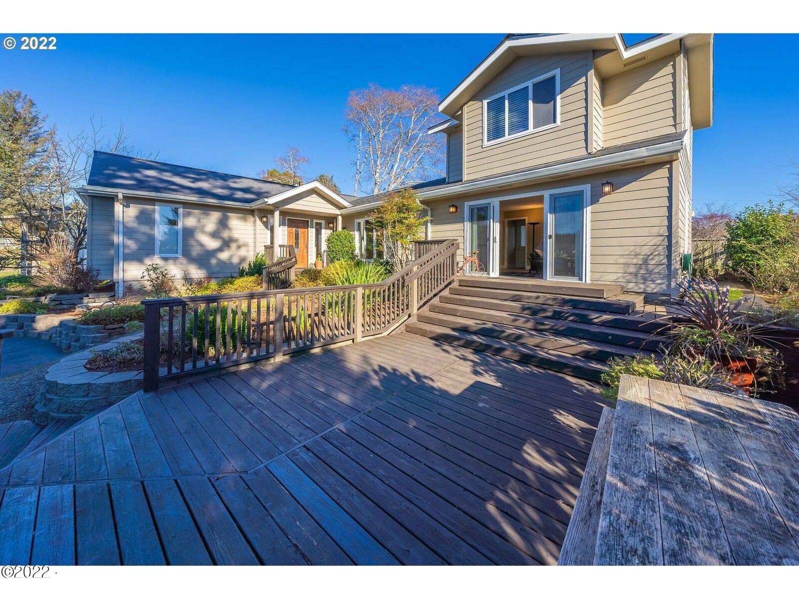 Property Photo: 3782 NE Johns Loop OR 97364