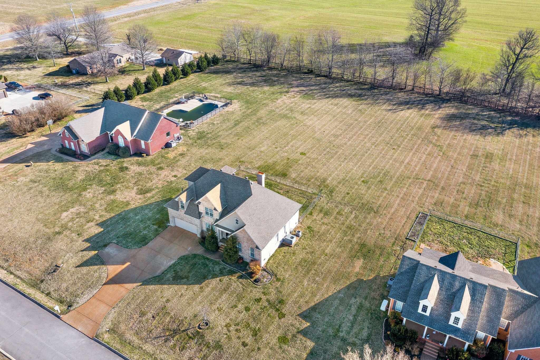 Property Photo:  1002 Kamber Leigh Dr  TN 37032 