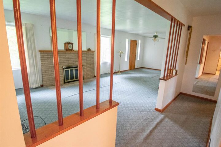 Property Photo: 75 W Saginaw Rd MI 48657-9206