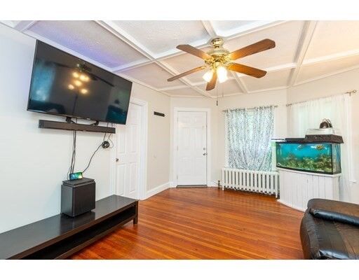 Property Photo:  83 Hawthorne St 2  MA 01902 