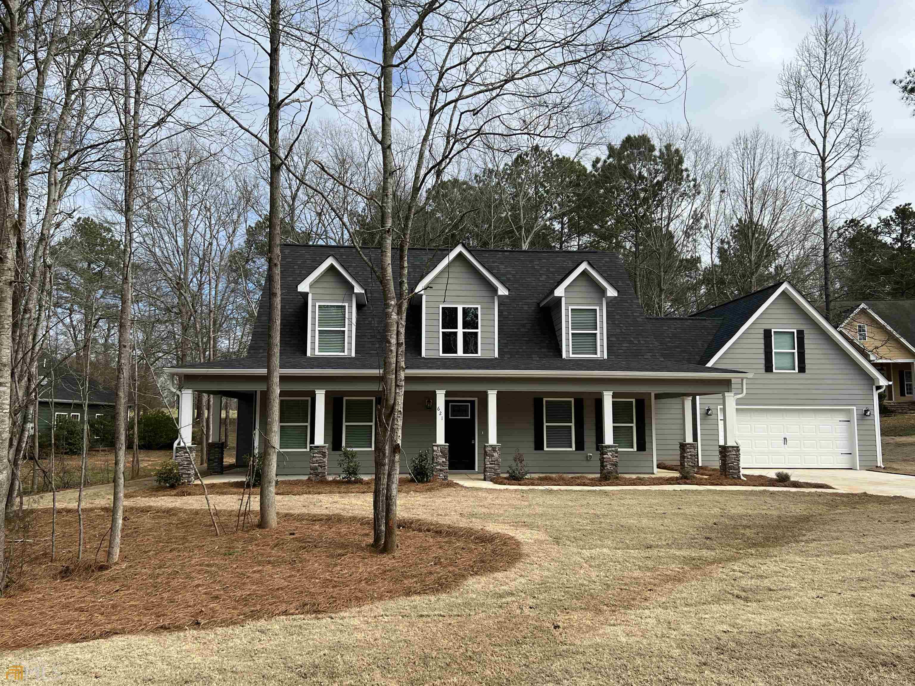 Property Photo:  621 St Andrews Drive  GA 30233 