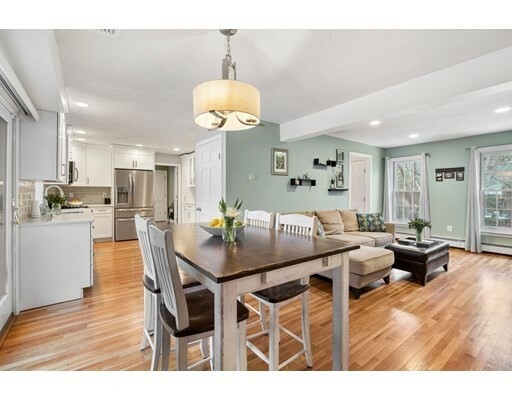 Property Photo: 31 Candlestick Rd MA 01845