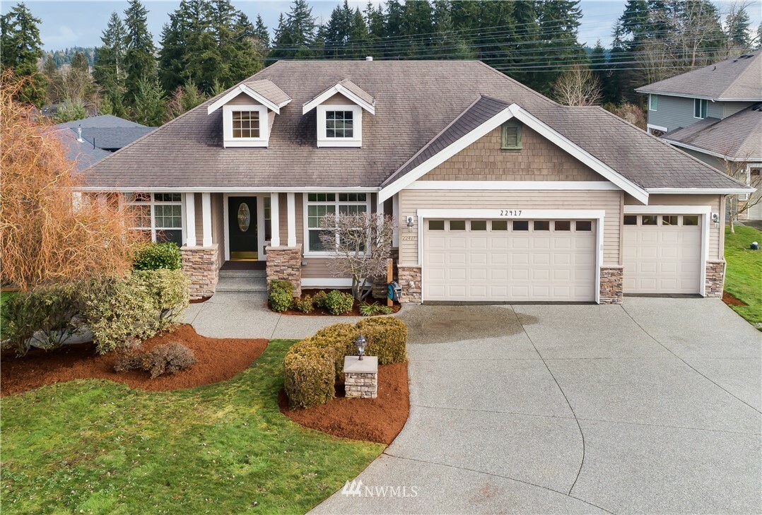 Property Photo: 22417 Old Poplar Way WA 98036