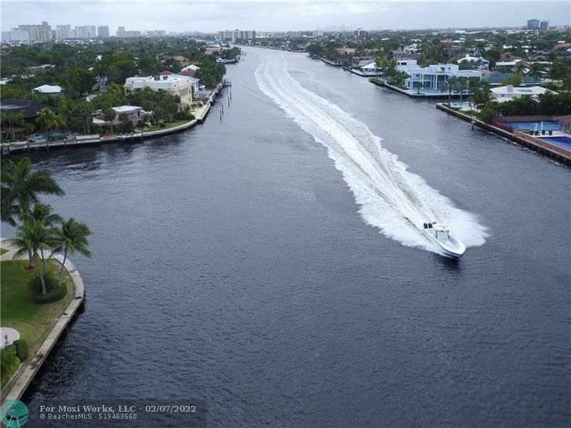 Property Photo: 32 Seneca Rd FL 33308
