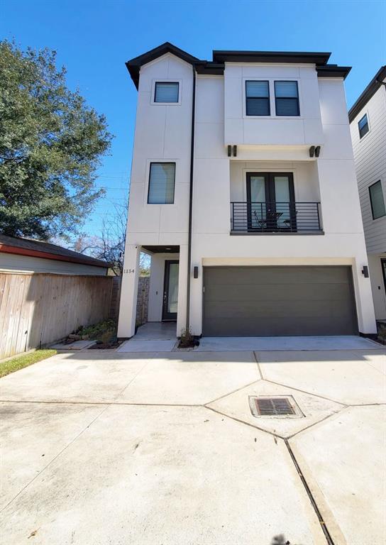Property Photo: 1154 Wycliffe Drive TX 77043