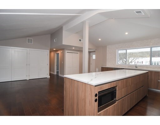 Property Photo: 27 Fenway Dr MA 01701
