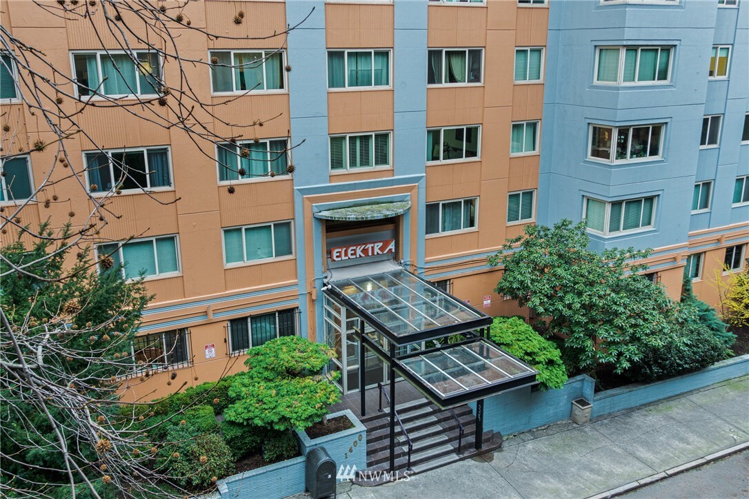 Property Photo: 1400 Hubbell Place 1404 WA 98101