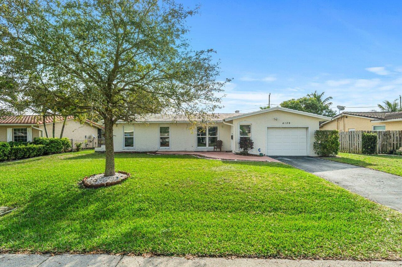 Property Photo:  4129 NW 79th Avenue  FL 33065 