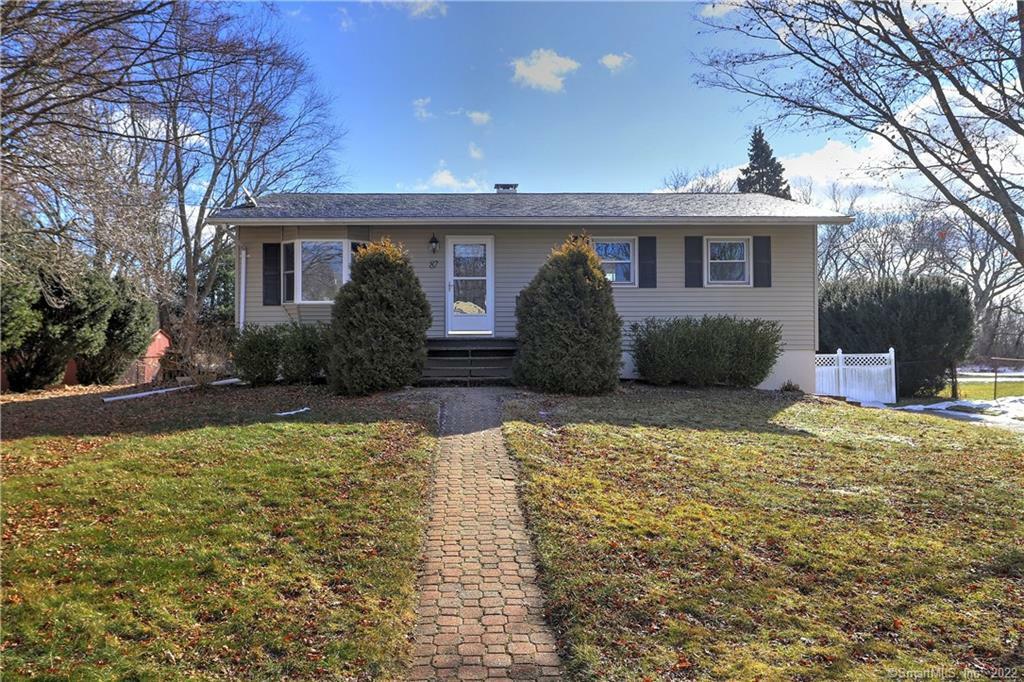 Property Photo:  87 Pleasant View Road  CT 06418 