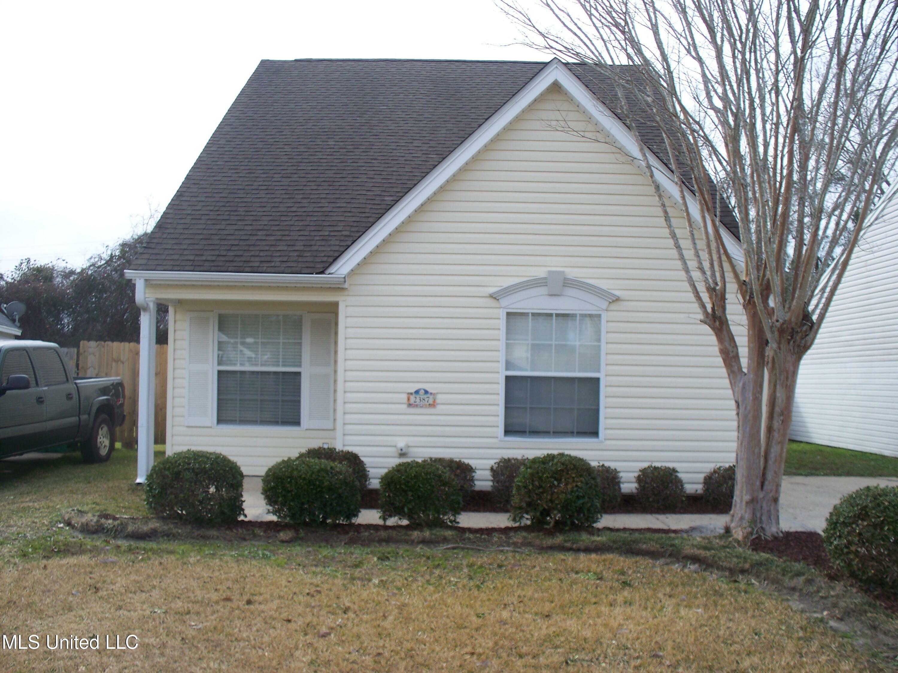 Property Photo:  2387 Grants Ferry Drive  MS 39531 