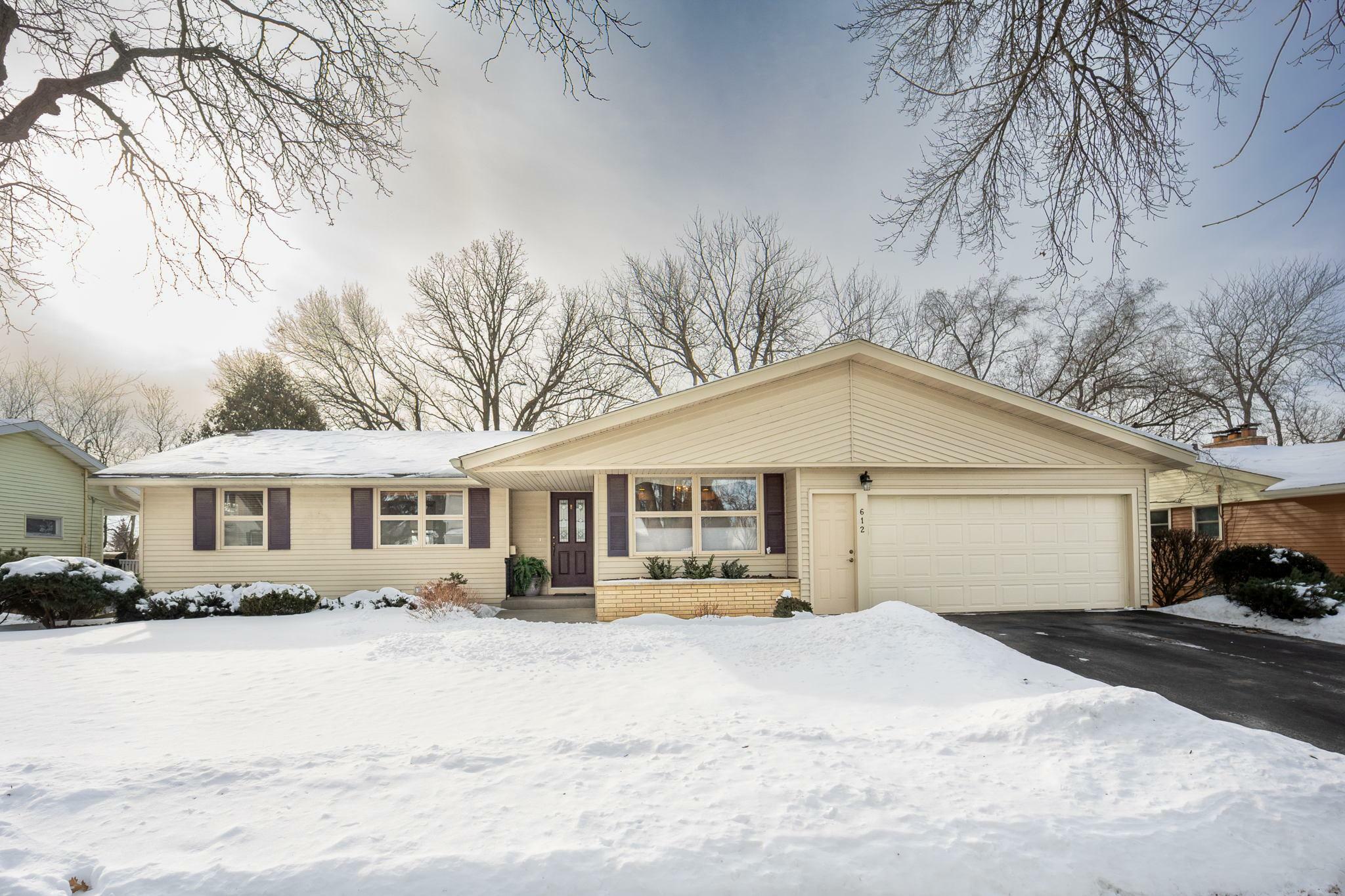 Property Photo: 612 21st Street NE MN 55906
