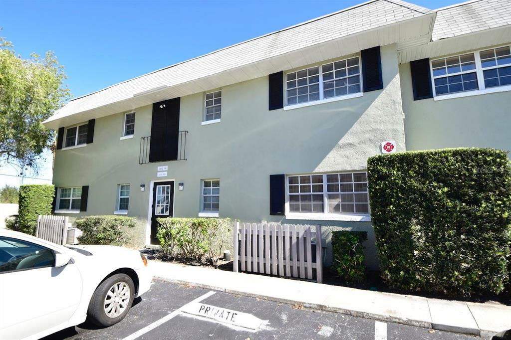 Property Photo:  525 Conway Road 105  FL 32807 